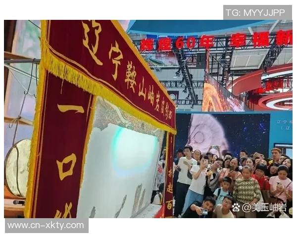 文班大放异彩三分如雨半场狂砍23分展现超强实力引发全场欢呼 文班大放异彩三分如雨半场狂砍23分展现超强实力引发全场欢呼