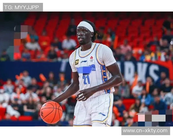 北京外援贝利杰曼强势追分周琦陈盈骏接连犯规送分局势紧张