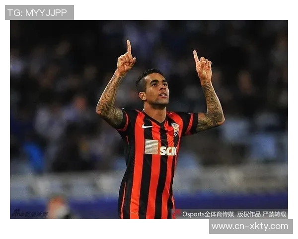 阿德里亚诺菲尔米诺以100万欧元转会费加盟三镇签约两年加一年选项