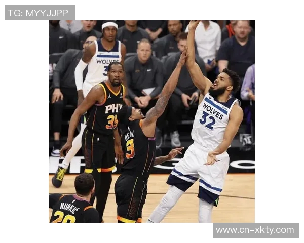 华子因情绪低落提前退场戈贝尔强调团队需正视失利勇往直前 华子因情绪低落提前退场戈贝尔强调团队需正视失利勇往直前