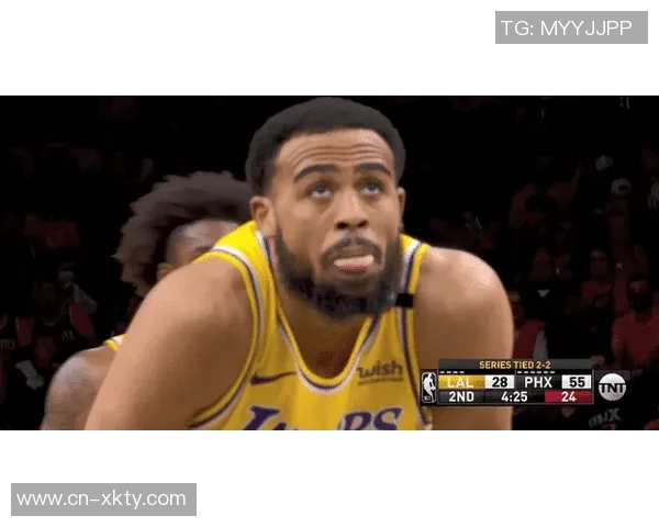 三连败再添伤痛里夫斯受伤詹姆斯沉默雷迪克痛批球队缺乏斗志